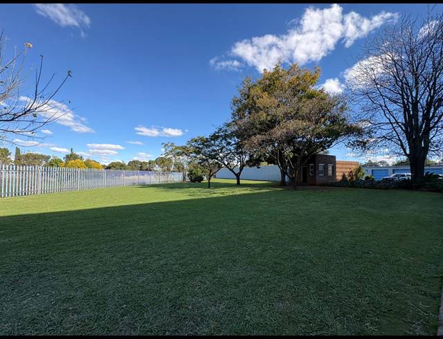 2 BEDROOM FLAT FOR SALE IN ARCON PARK